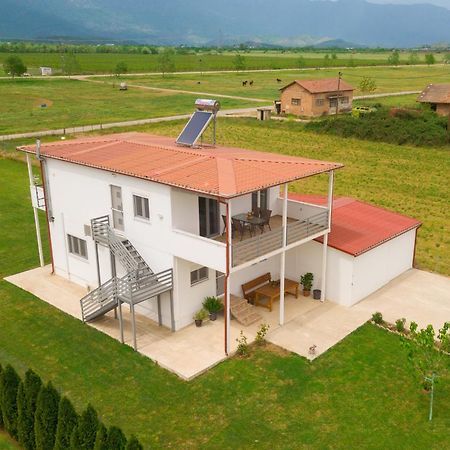 Countryside Apartments First Floor Tríkala Exterior foto
